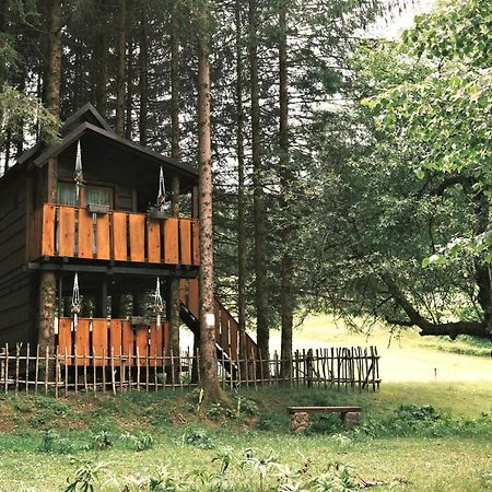 Treehouse Kupari Nacionalni Park Risnjak Cabar Kültér fotó