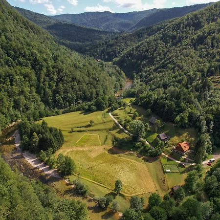 Treehouse Kupari Nacionalni Park Risnjak Cabar Kültér fotó
